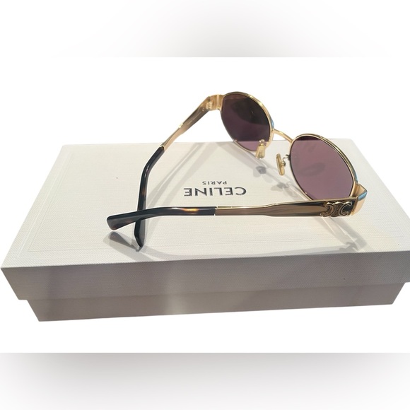 Celine Triomphe Oval Sunglasses Gold Tone - Picture 6 of 11